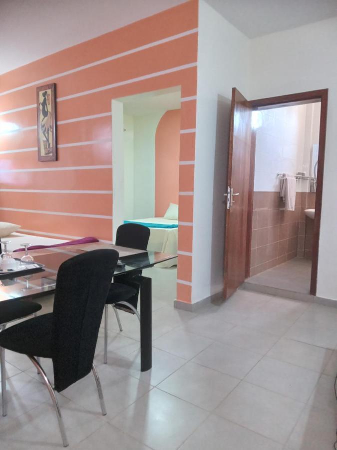 Residence Marie France Mendy Toubab Dialaw Exteriör bild